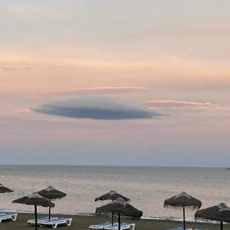 Apartment Chicflat San Roque Estepona. Reformado En 2025
